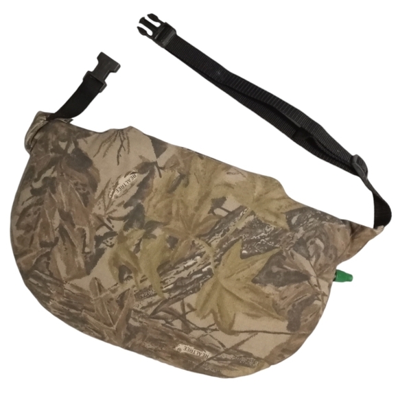 Hunters Specialties Portable Seat Cushion and Backcountry Sports Hand Muff - Picture 5 of 16